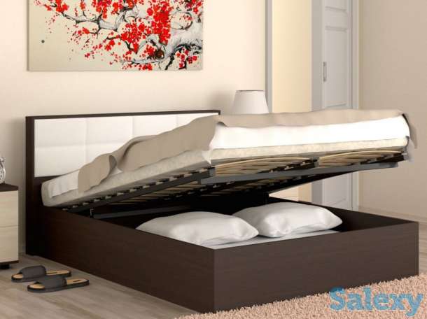 Кровать и шкаф, фотография 4