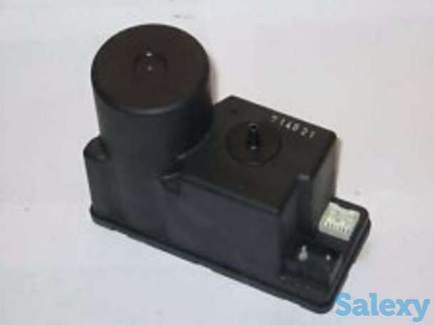 Продам компрессор центрального замка от Ауди С4, фотография 1