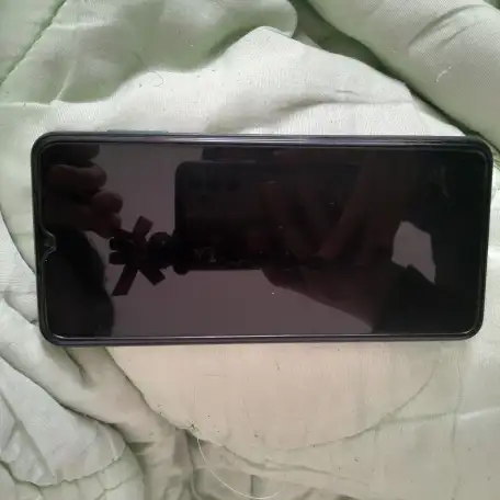 новый samsung телефон в отличном состоянии, фотография 5