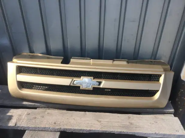 Решетка радиатора нива шевроле ваз 2123 С сеткой, фотография 3