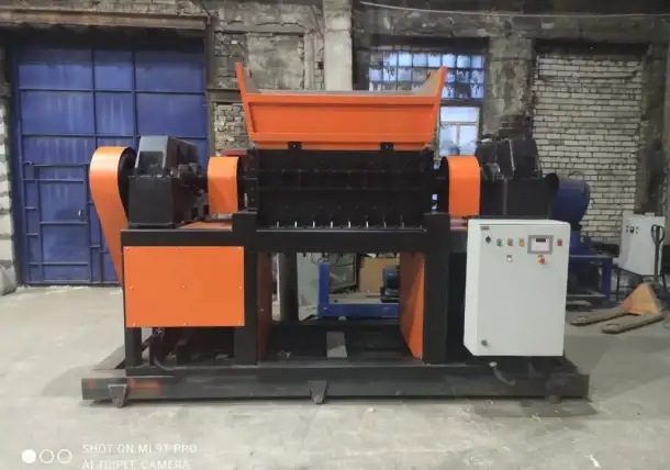 Шредер промышленный, фотография 2