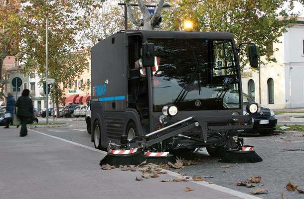 Оборудование для профессиональной уборки предприятий, фотография 2