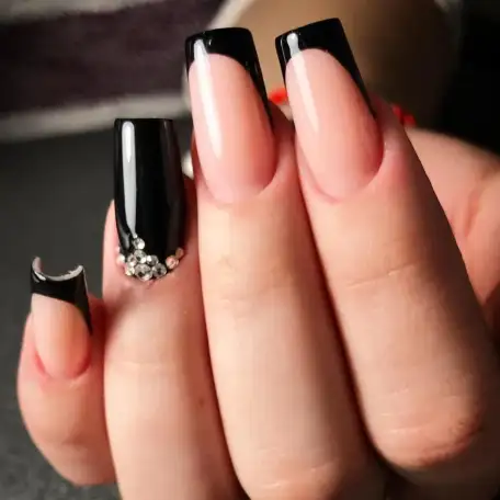 Маникюр. Наращивание ногтей, фотография 4