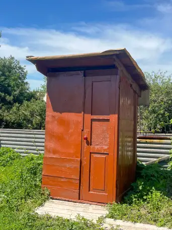 Продам уютный двор в черте города, Ул. Бажова д.163А, фотография 11