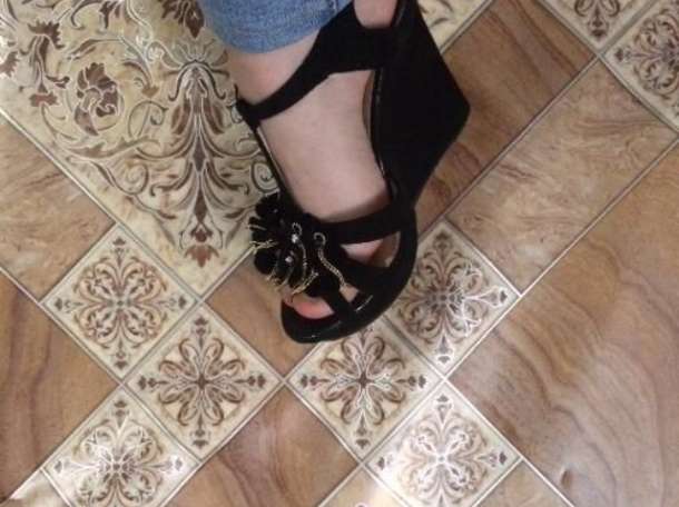 Продаю летние замшевые босоножки!, фотография 6