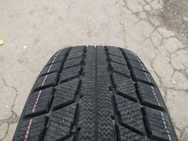 215.70.16 Triangle TR777 104T, фотография 1