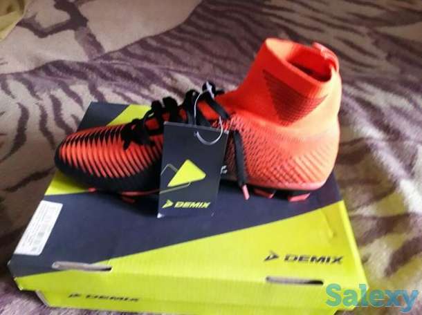 Продам спортивные бутсы 41 размер новые., фотография 1