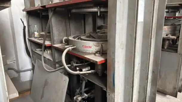 Продам станки для пройзводстава пластиковых люков, фотография 10