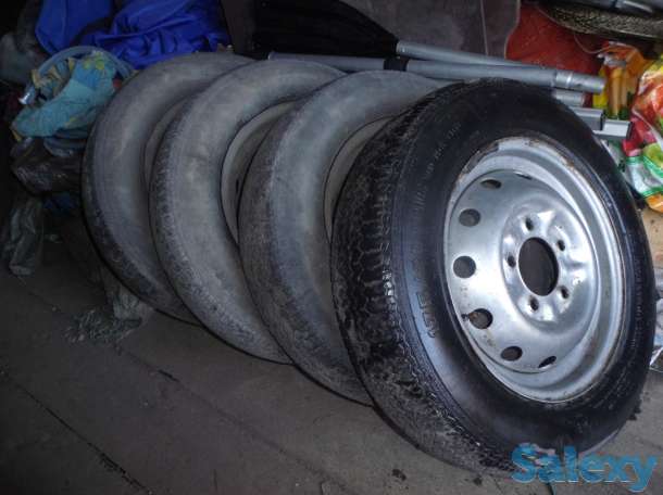 продам летнюю резину б/у на Ниву., фотография 2