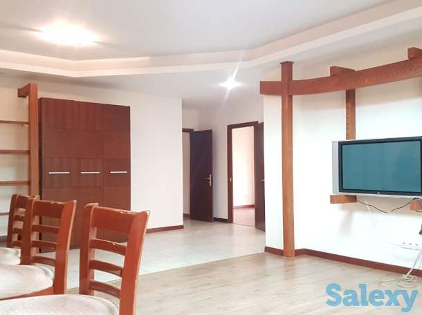 Сдам светлый офис в Нурлы Тау, Проспект Аль-Фараби - Козыбаева, фотография 1