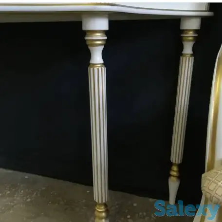 Продам новый шикарный туалетный столик российского производства,из МДФ и элементы массива березы,в крашении Б.Э+золочени, фотография 5