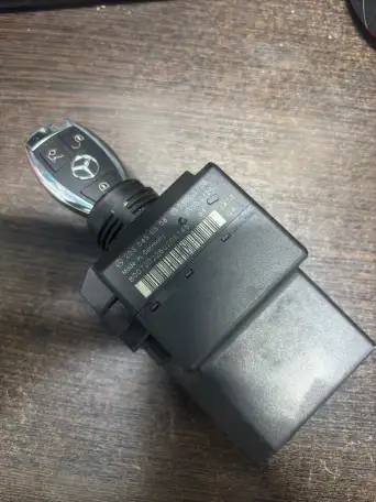 Ключ рыбка Mercedes-Benz  Программирование Выезд, фотография 4