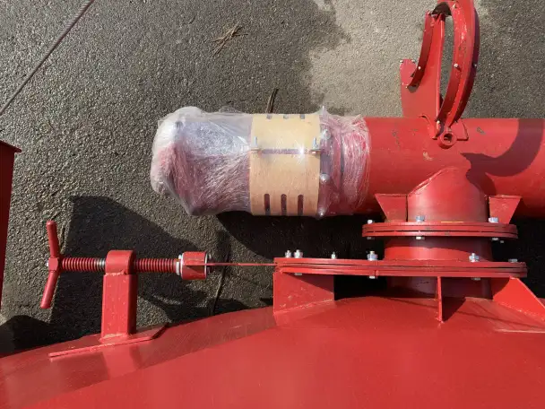 Загрузчик сеялок регулируемый с шиберной заслонкой ЗСНР-25-01, фотография 5