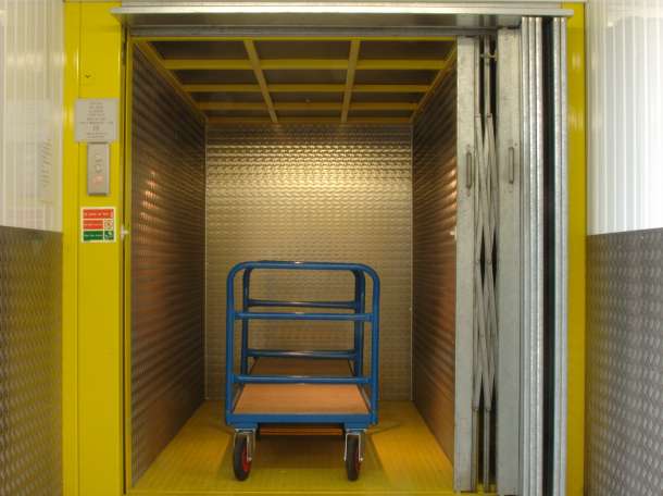 Малогрузовой (сервисный) подъемник, фотография 1