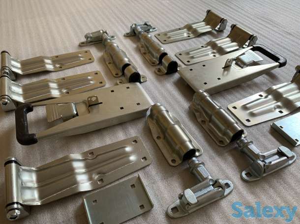 Комплект фурнитуры на задние ворота фургона с рукояткой ПУШ накладная d-27 ., фотография 2