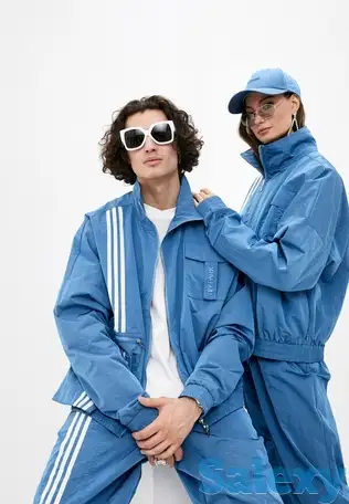 Ветровка adidas originals, фотография 1