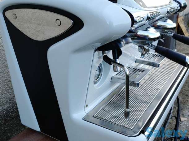 Кофемашина Faema Emblema, фотография 3