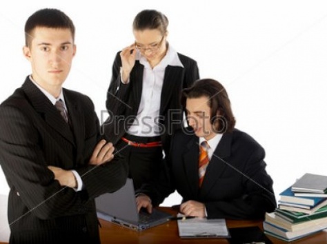 Требуется специалист по кадрам, фотография 1