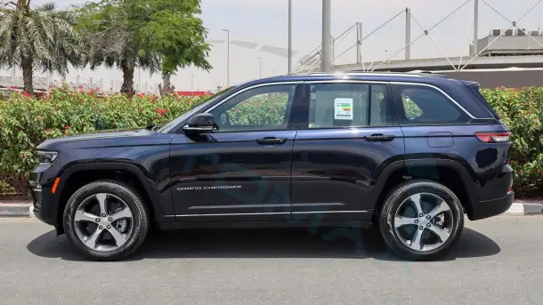 Jeep Grand Cherokee Limited Plus, фотография 8