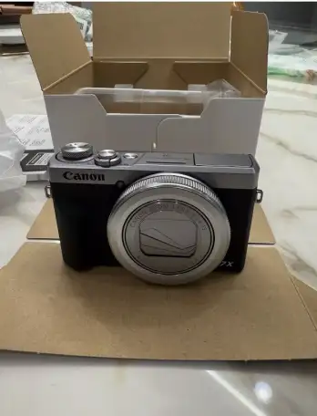 Цифровая камера Canon PowerShot G7 X Mark III, фотография 4