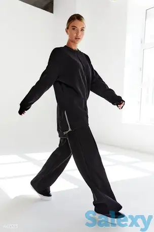 Черный костюм с объемным свитшотом, фотография 1
