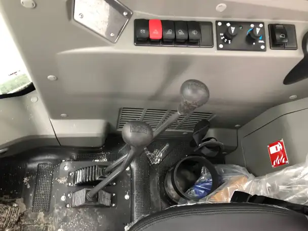 Продам фронтальный погрузчик XCMG LW300FN: 1.8 куба. РЫЧАГ..., фотография 4