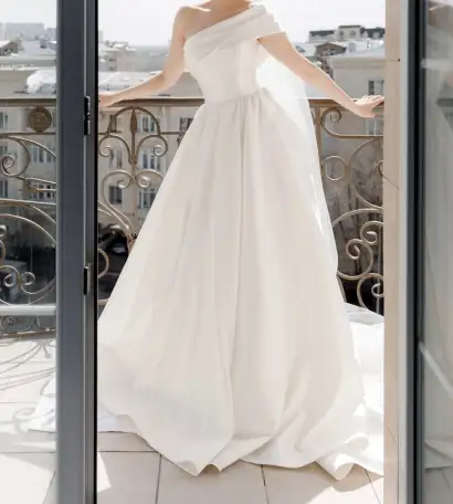 Свадебное платье, фотография 1