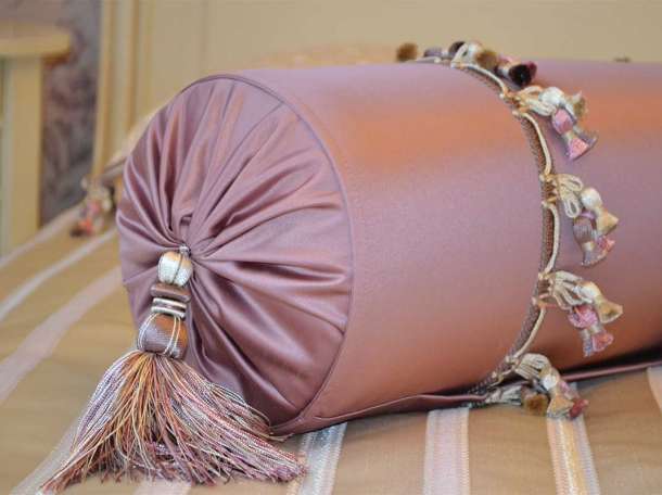 Дизайн красивых штор , обивка мебели , фотография 1