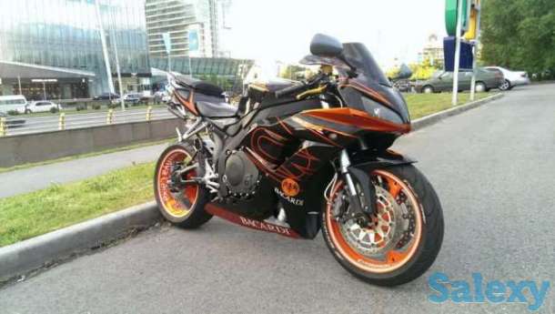 Honda CBR1000RR 2006, фотография 1