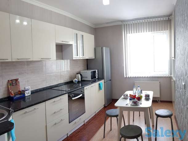 Посуточно 2-комнатная возле Абу-Даби Плаза, улица Сыганак 18/1, фотография 4