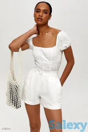 Боди из прошвы с открытыми плечами, фотография 1