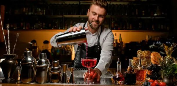 Бармен в Германию, фотография 1