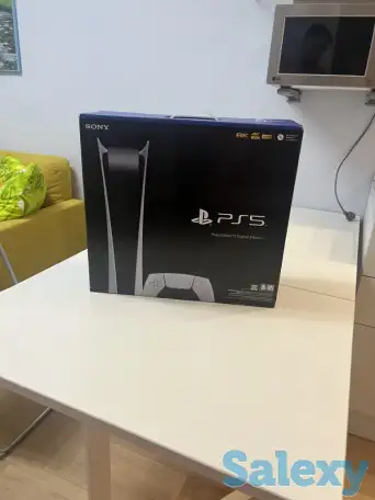 PlayStation 5 Digital Edition: 2 джойстика + док-станция, фотография 4