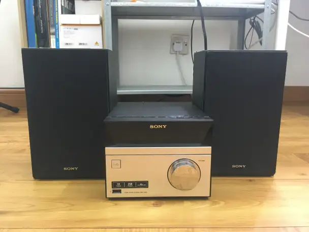 Sony CMT-S20  колонка музыкальный центр аудиосистема, фотография 1