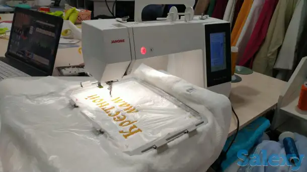 Машинка вышивальная, фотография 2