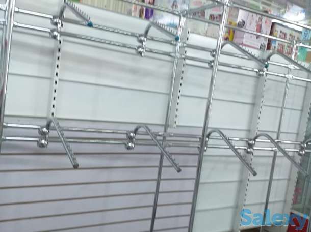 Вешала и стойки для магазина одежды, фотография 2