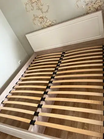 Кровать, фотография 1