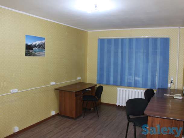 Офис 17 кв м. в жилом доме продаю в собственность, фотография 2