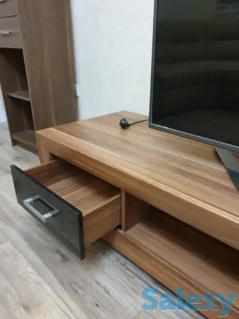 продам диван раскладной и подставку под телевизор, фотография 2