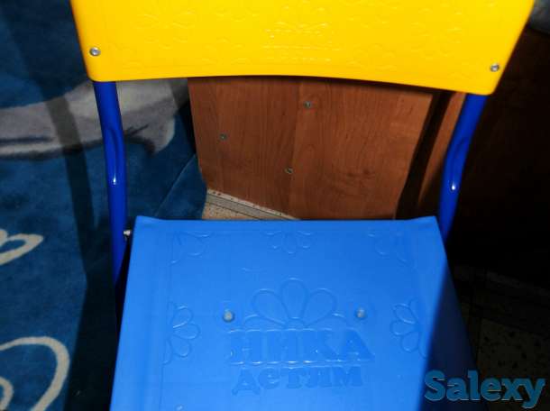 Стол со стулом, фотография 3