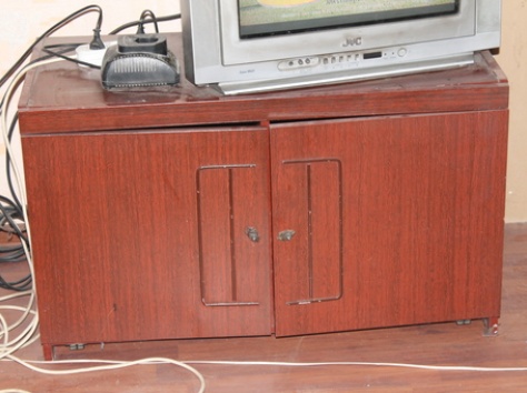 20.000 тг Продам мебель б.у из 4х предметов дешево, фотография 2