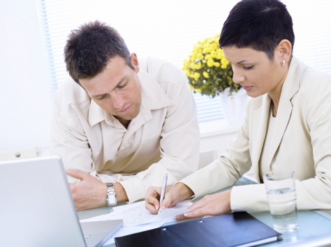 Требуется помощник экономиста, фотография 1