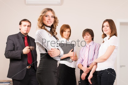 Требуется помощник руководителя, фотография 1