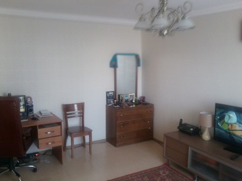 Продажа срочно продам квартиру, угол Сейфулина и Ауэзова старый центр , фотография 3