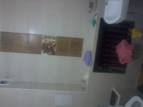 продается однокомнатная квартира, 188 улица, фотография 2