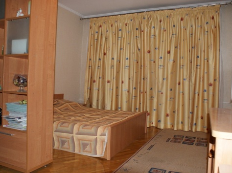 Продам 4-х комнатную квартиру в Алматы, Богенбайн батыра 187, фотография 3