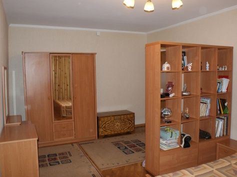 Продам 4-х комнатную квартиру в Алматы, Богенбайн батыра 187, фотография 5