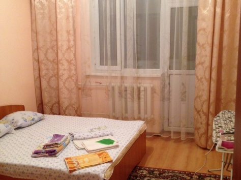 Посуточно 2-х комн кв на Левом берегу, р-н Дом Министерств, фотография 2