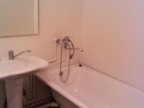 Сдаю посуточно уютные 2-х комнатные квартиры в Караганде район КарГУ, фотография 6