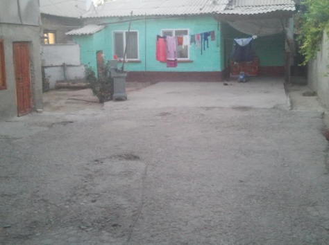 продам 5-ти комнатный дом, мкр. Азат Ынтымак, 42, фотография 1